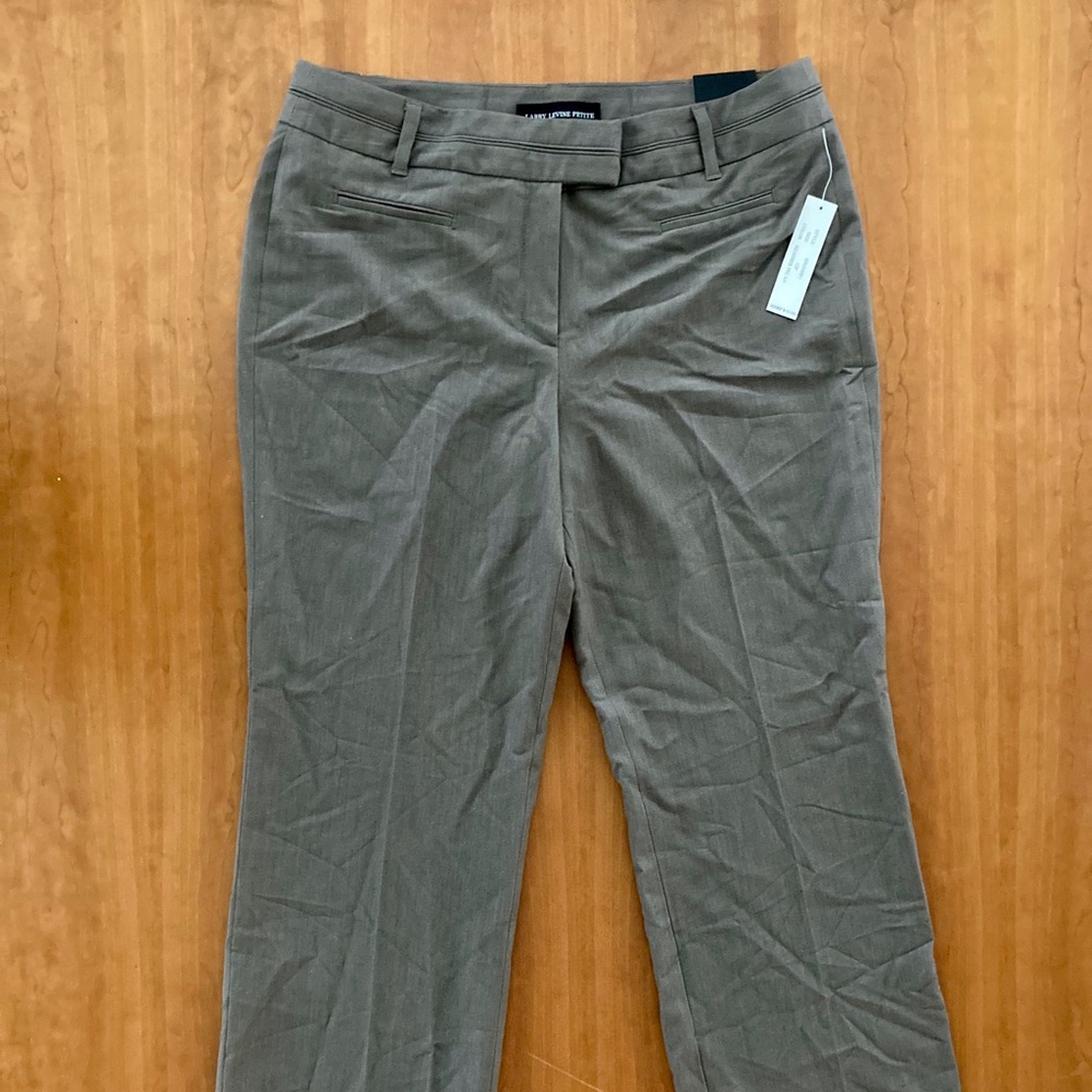 NWT Larry Levine Petite 12P Beige Dress Pants